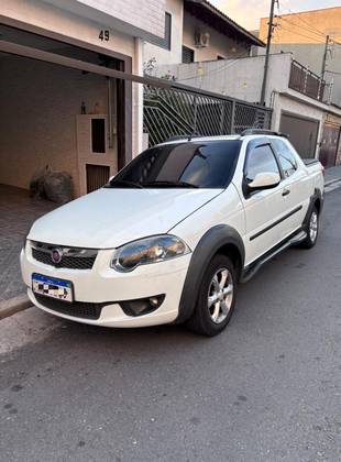 FIAT STRADA 1.6 MPI TREKKING CD 16V FLEX 3P MANUAL FIAT STRADA 1.6 MPI TREKKING CD 16V FLEX 3P MANUAL